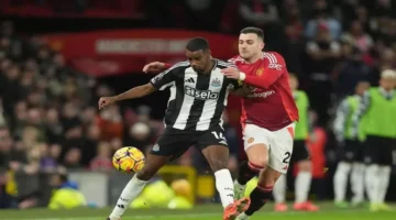 لقاء صعب يواجهه مانشستر يونايتد أمام نيوكاسل في الدوري